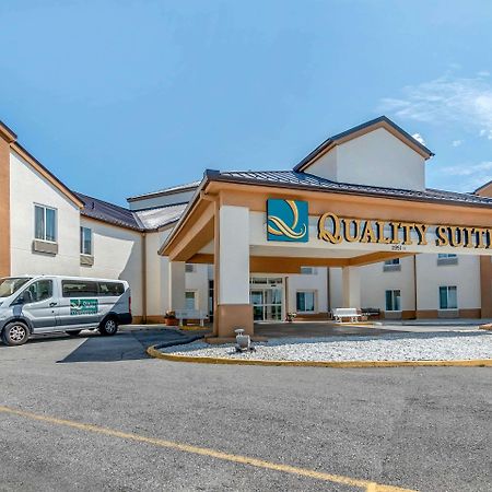 Quality Suites Kansas City International Airport Dış mekan fotoğraf